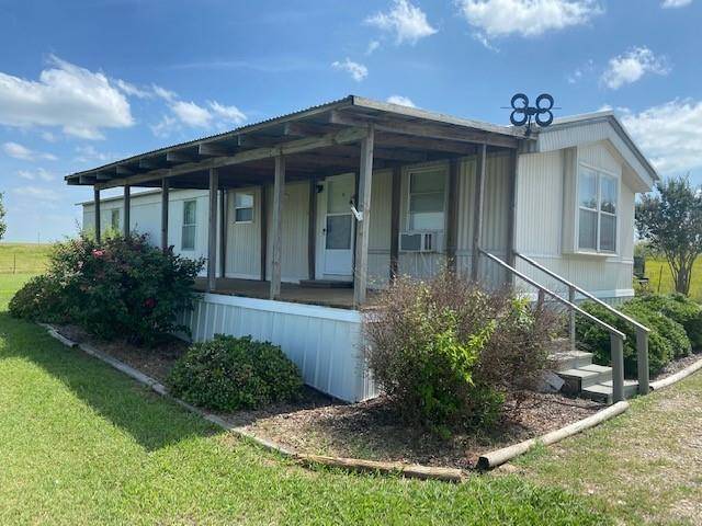 1066 Cartwright Road, Avalon, TX 76623