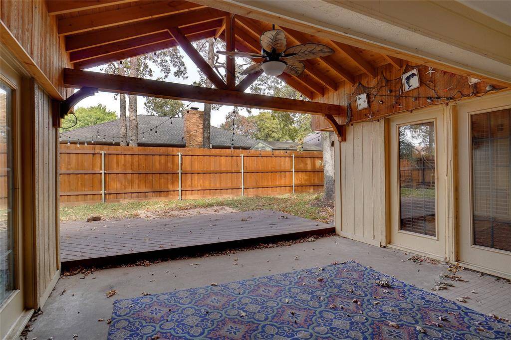 Bedford, TX 76021,2813 Woodpath Lane