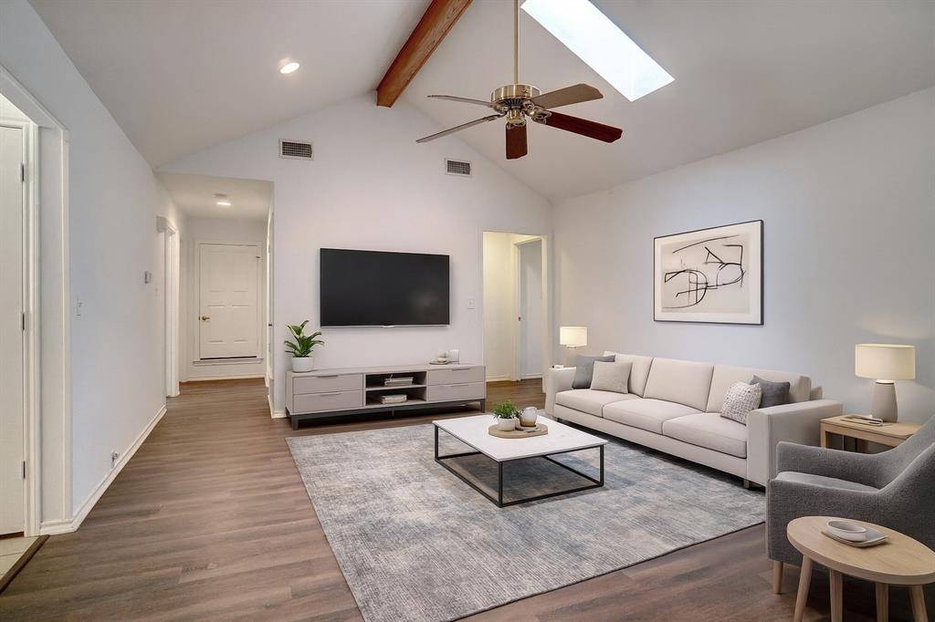 Bedford, TX 76021,2813 Woodpath Lane