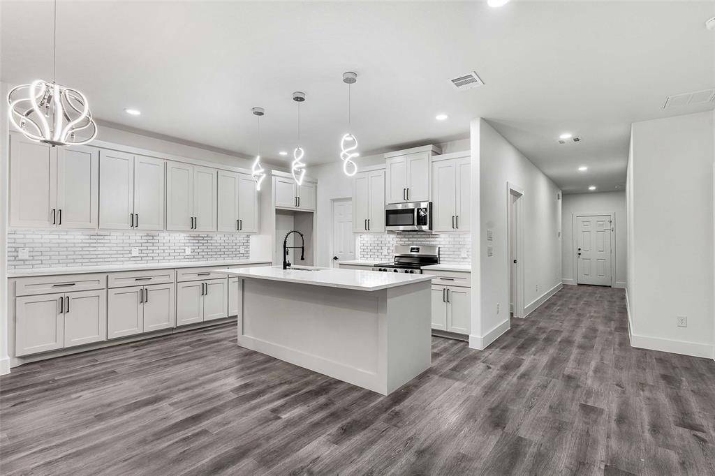 Dallas, TX 75216,2827 Fernwood Avenue