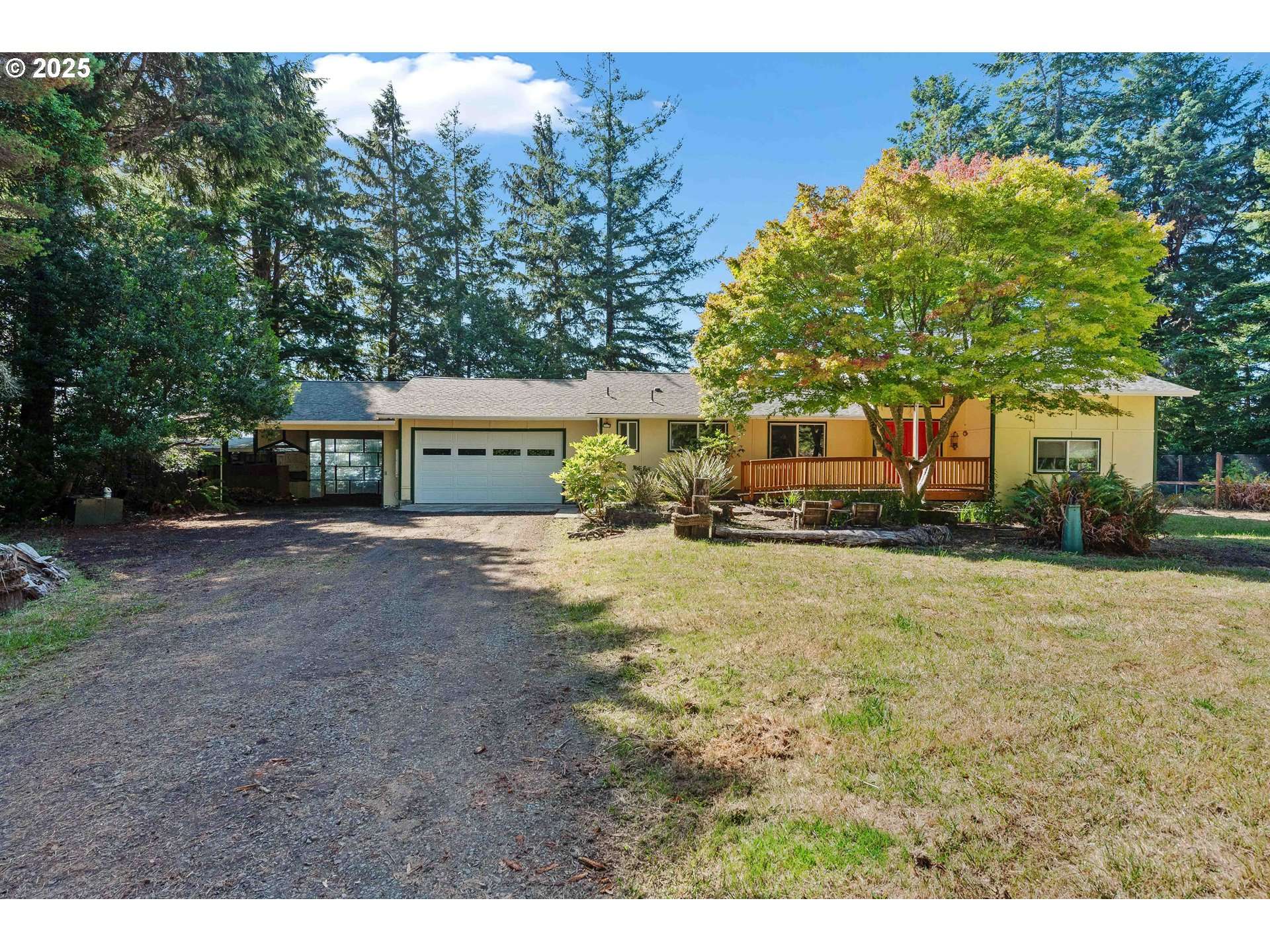 North Bend, OR 97459,64662 E BAY RD