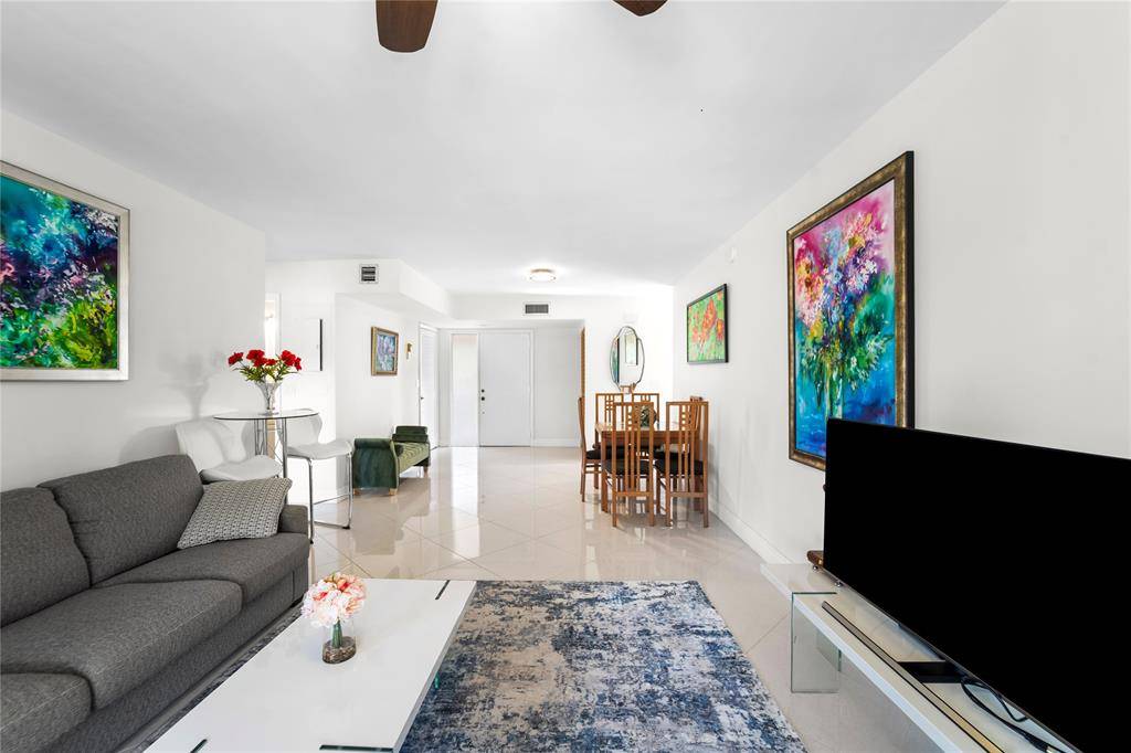 Boynton Beach, FL 33437,11205 Green Lake 204 Drive #204