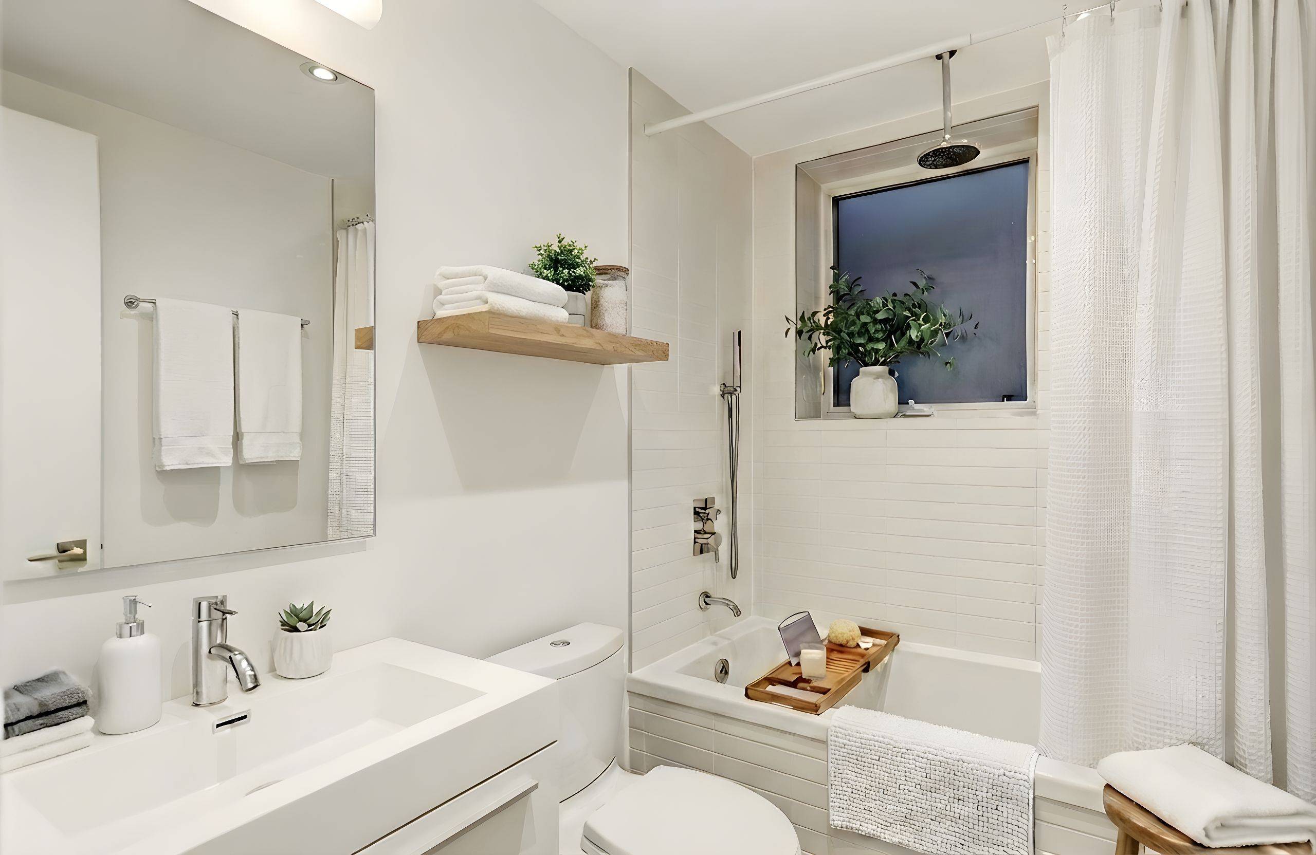 Toronto C01, ON M5S 2K9,95 Major ST #Lower