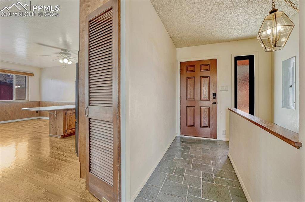 Colorado Springs, CO 80906,2580 Scorpio DR