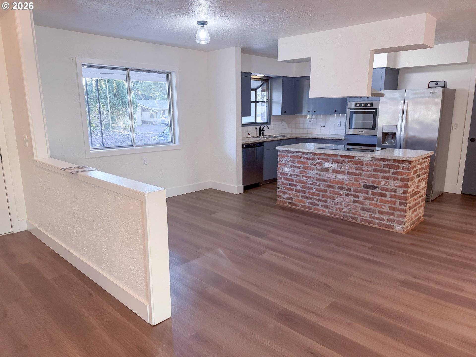 660 NE 20TH AVE, Canby, OR 97013