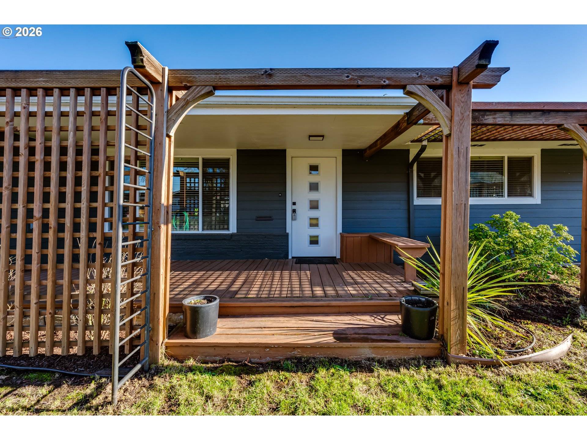 Eugene, OR 97405,2427 POLK ST