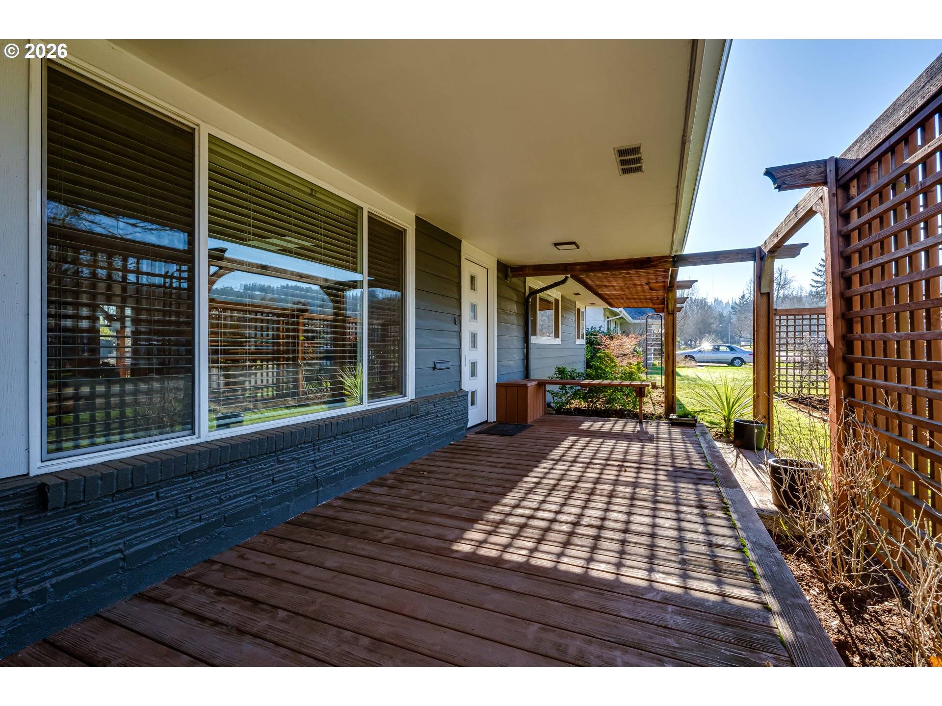 Eugene, OR 97405,2427 POLK ST