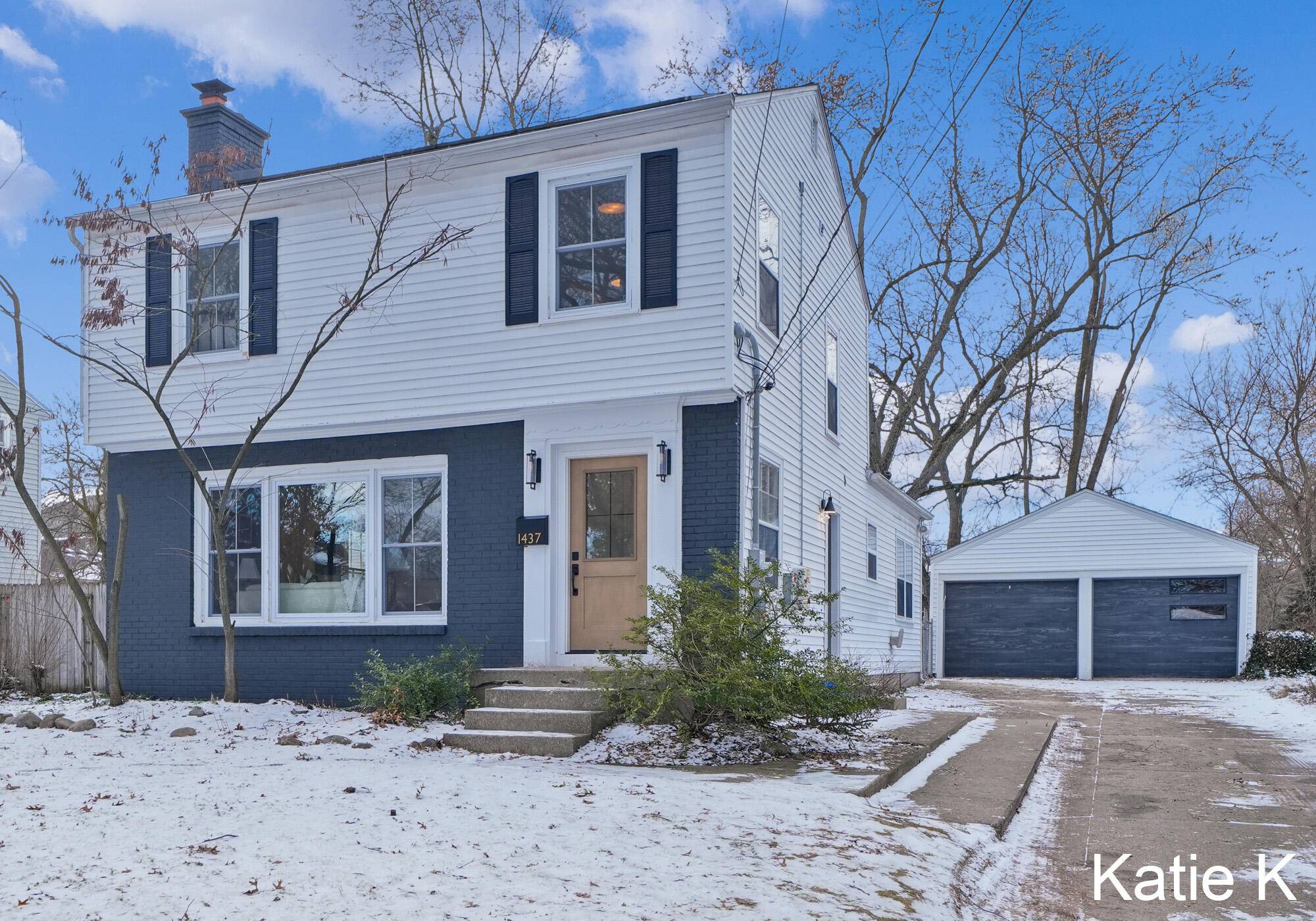 Grand Rapids, MI 49506,1437 Cornell DR SE