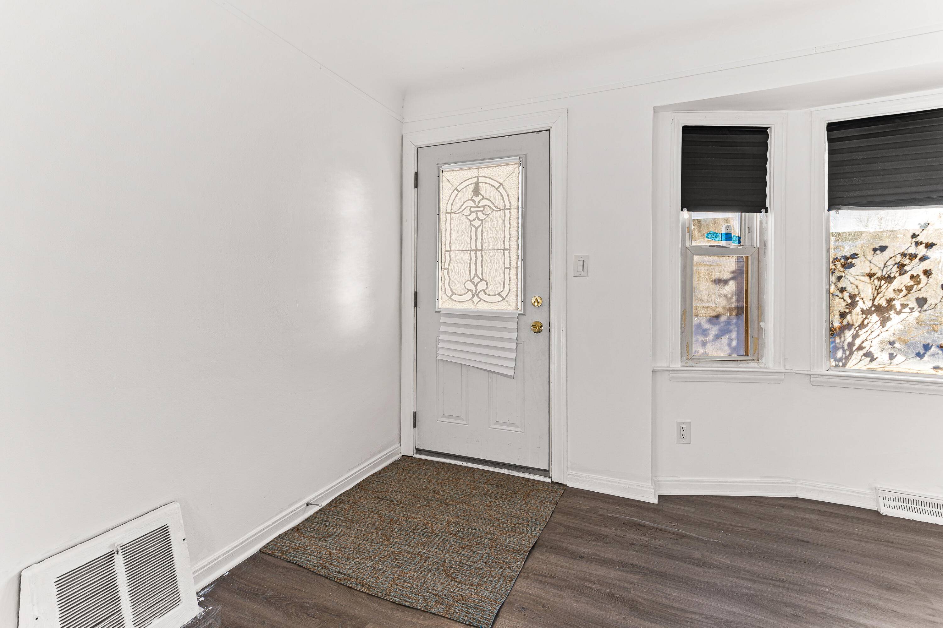 Lincoln Park, MI 48146,526 Mill ST