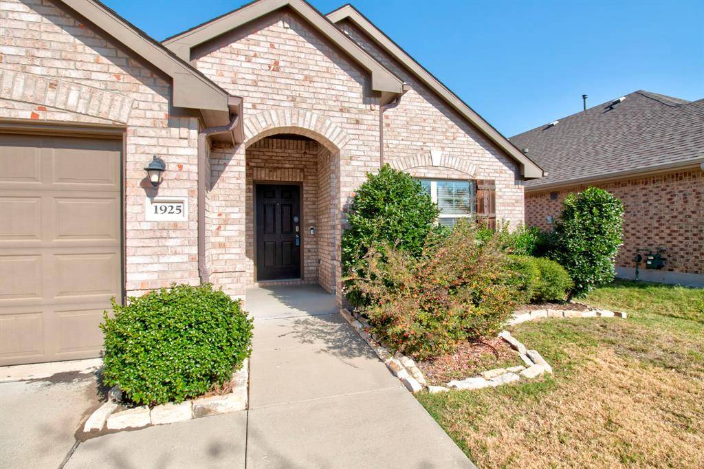 Aubrey, TX 76227,1925 Alton Way