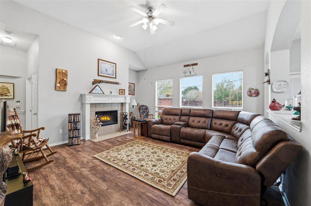 Red Oak, TX 75154,304 Briar Cove Circle