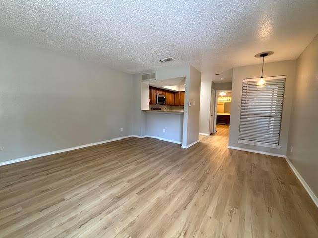 Dallas, TX 75243,9833 Walnut Street #101