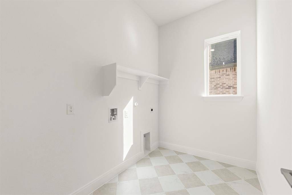 Forney, TX 75126,1431 Kirkdale Drive