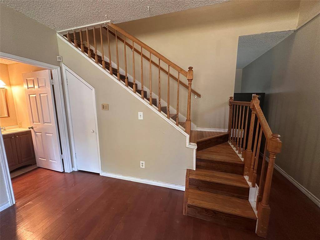 Dallas, TX 75214,5304 E Side Avenue