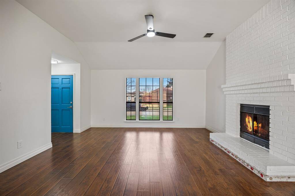 Rowlett, TX 75089,7214 Aberdeen Drive