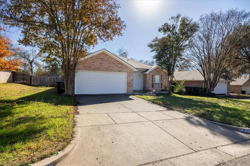 Cleburne, TX 76033,1309 Mcanear Court