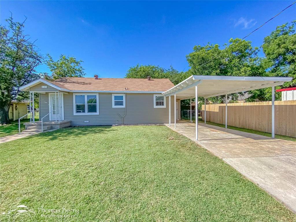 Coleman, TX 76834,608 E 8th Street