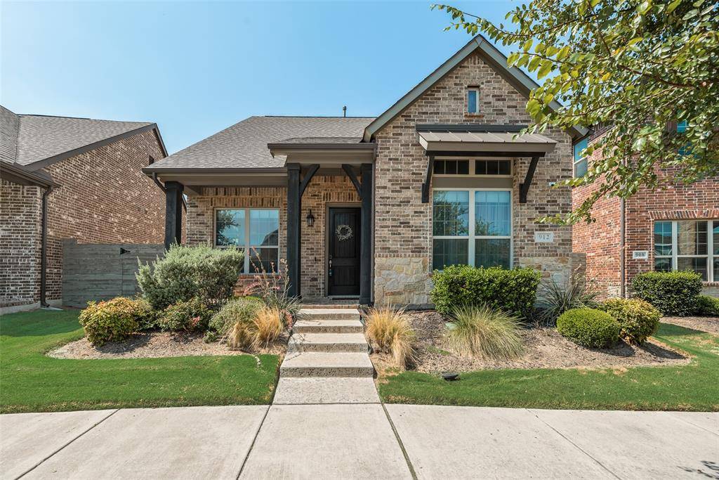 Argyle, TX 76226,912 Lamp Post Lane