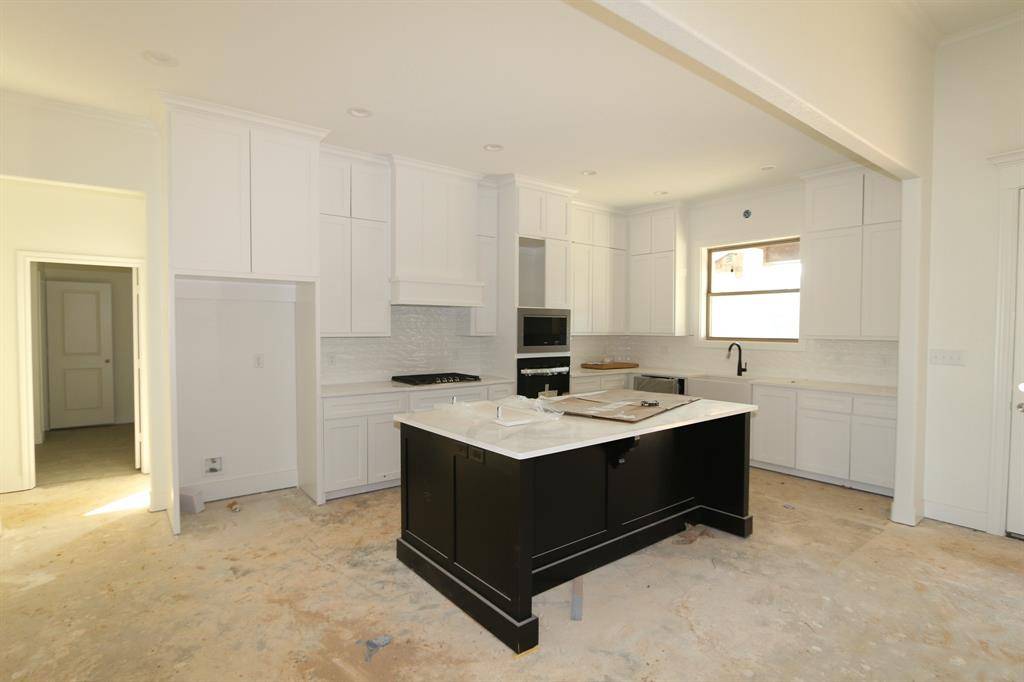 Tyler, TX 75703,16503 Cooper Way