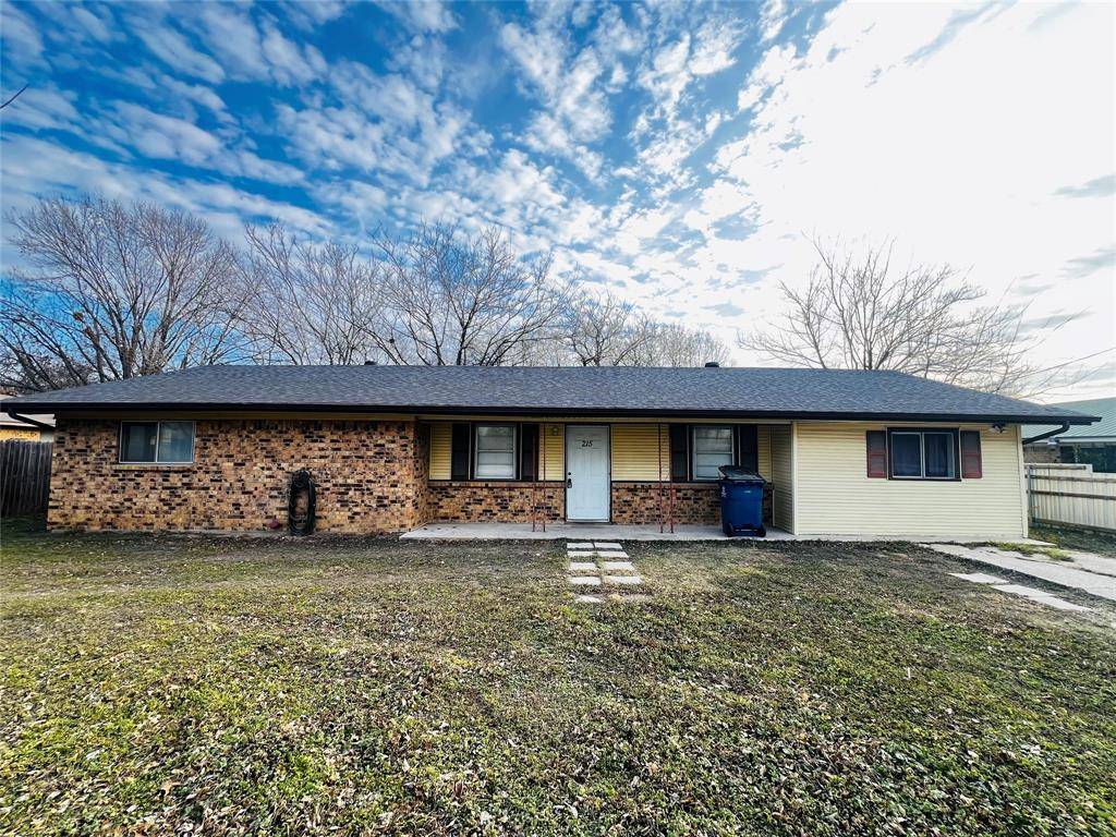 Corsicana, TX 75110,215 Birdwell Road