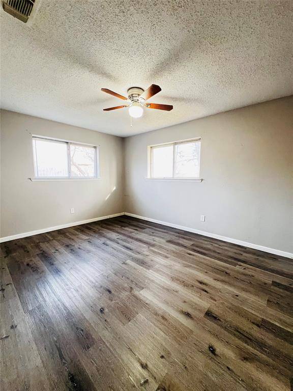 Corsicana, TX 75110,215 Birdwell Road