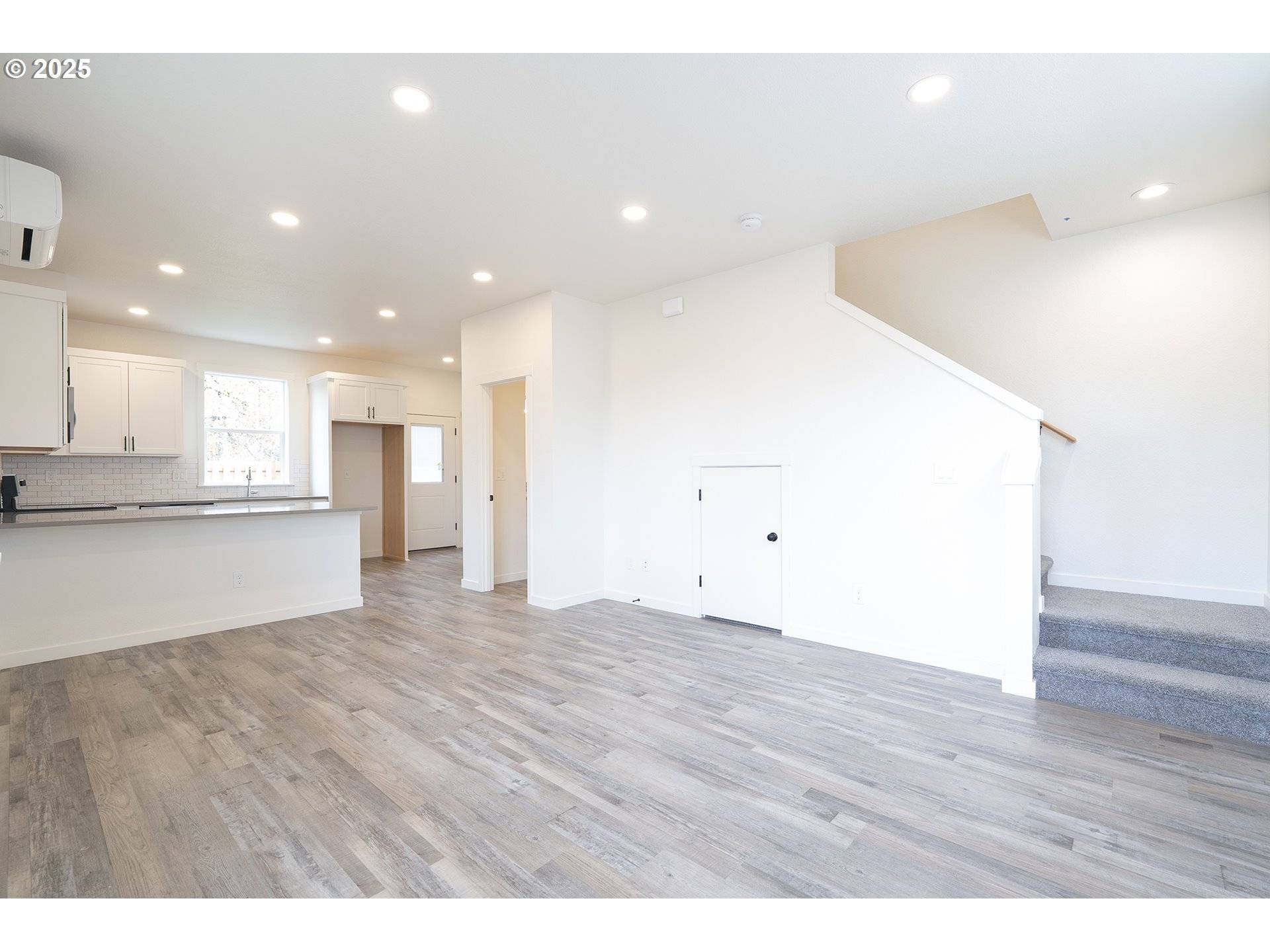 Portland, OR 97236,14722 SE POWELL BLVD