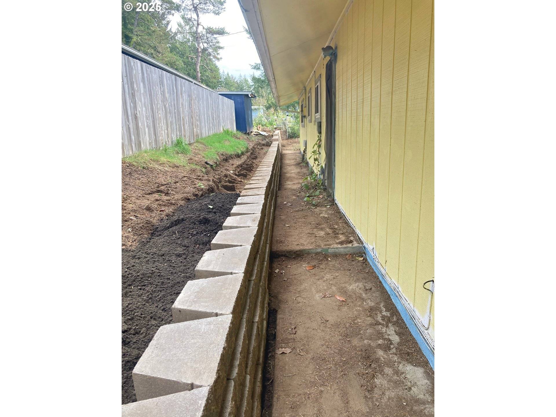 Florence, OR 97439,89301 SHORE CREST DR