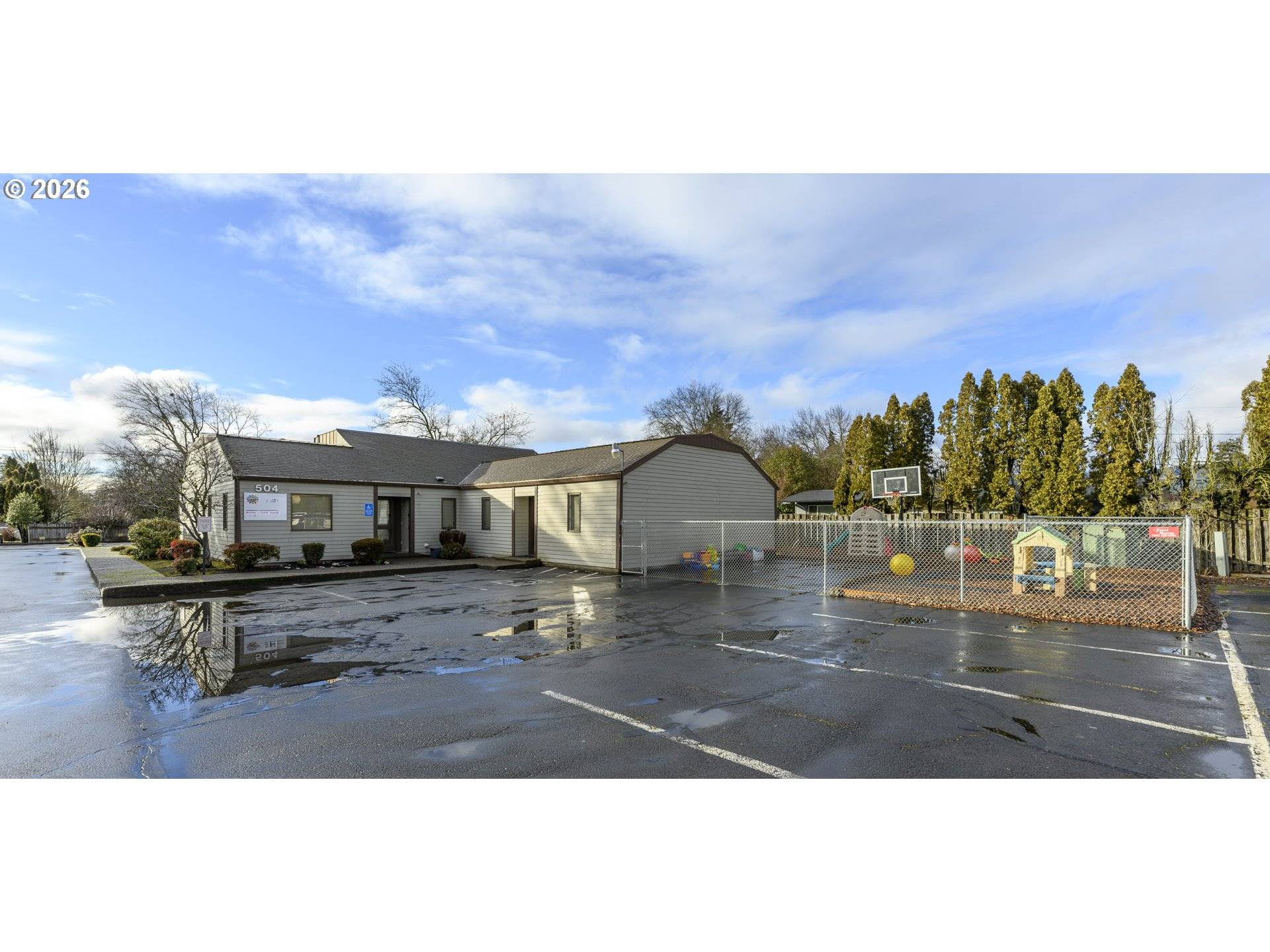 504 N VILLA RD, Newberg, OR 97132