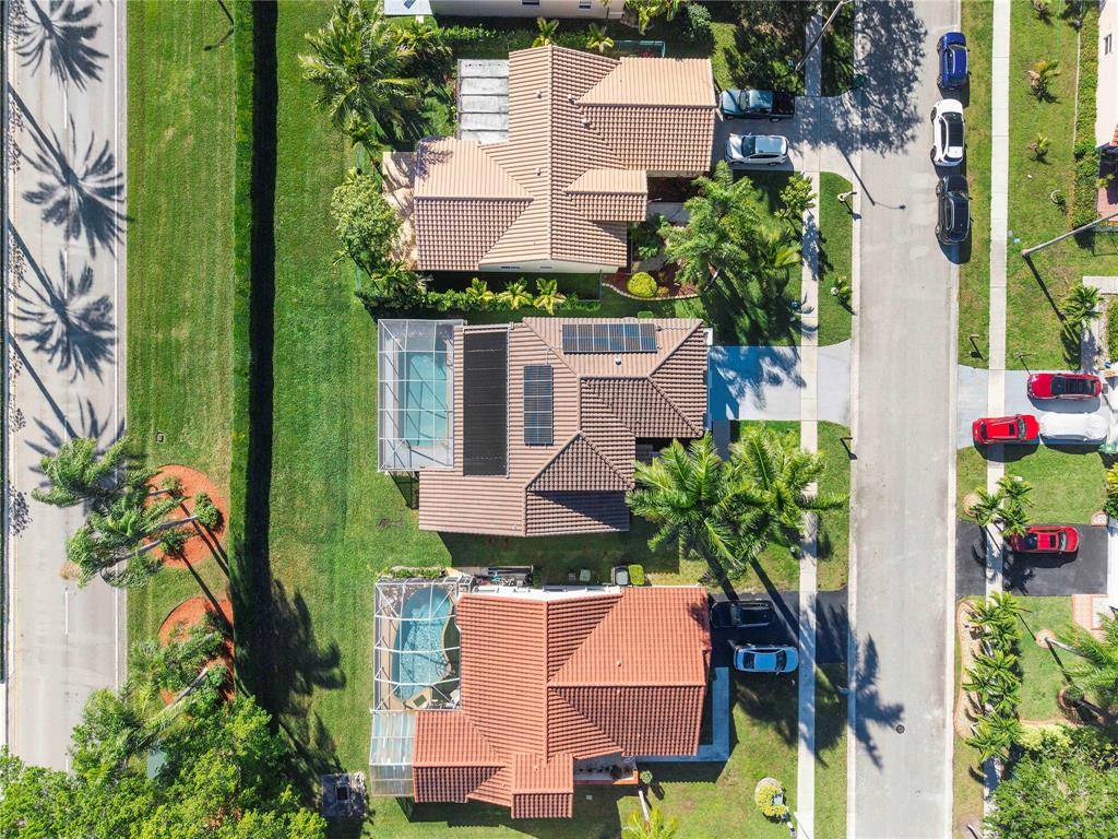 Pembroke Pines, FL 33029,131 NW 187th Ave