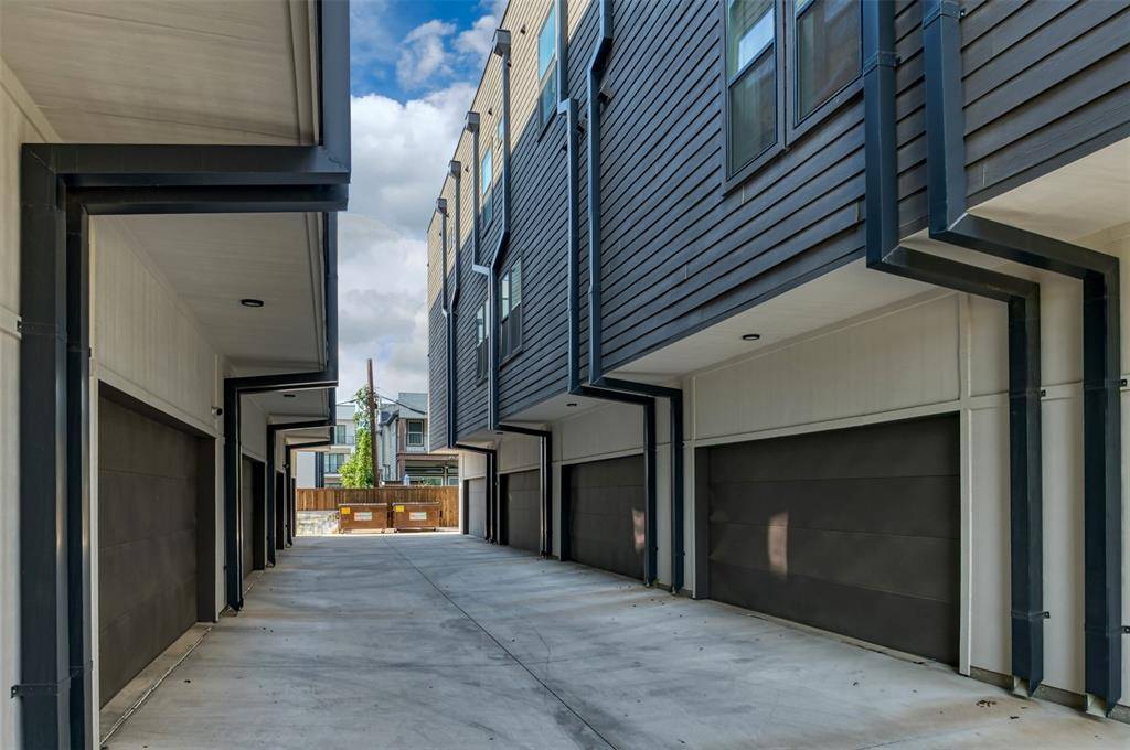 Dallas, TX 75204,4205 Roseland Avenue #202