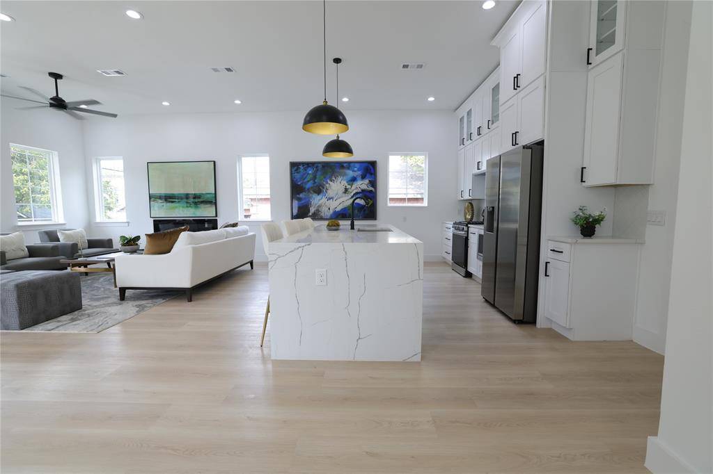 Dallas, TX 75203,324 N Patton Avenue