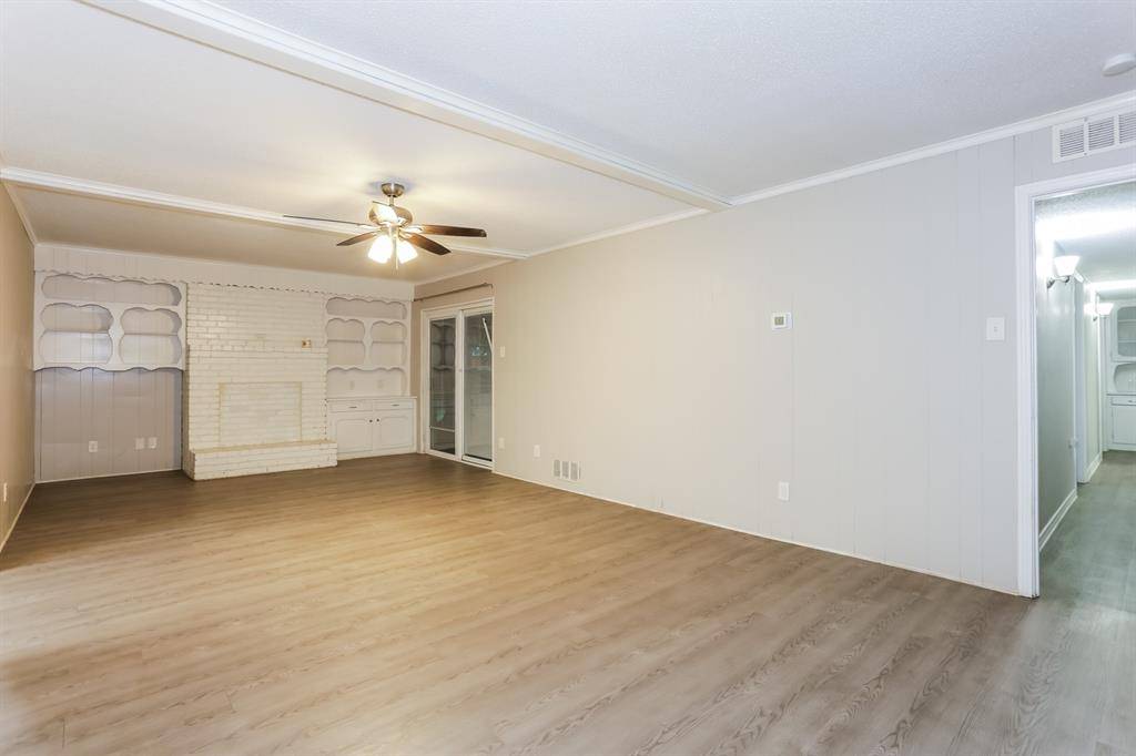 Dallas, TX 75227,5123 Elkridge Drive