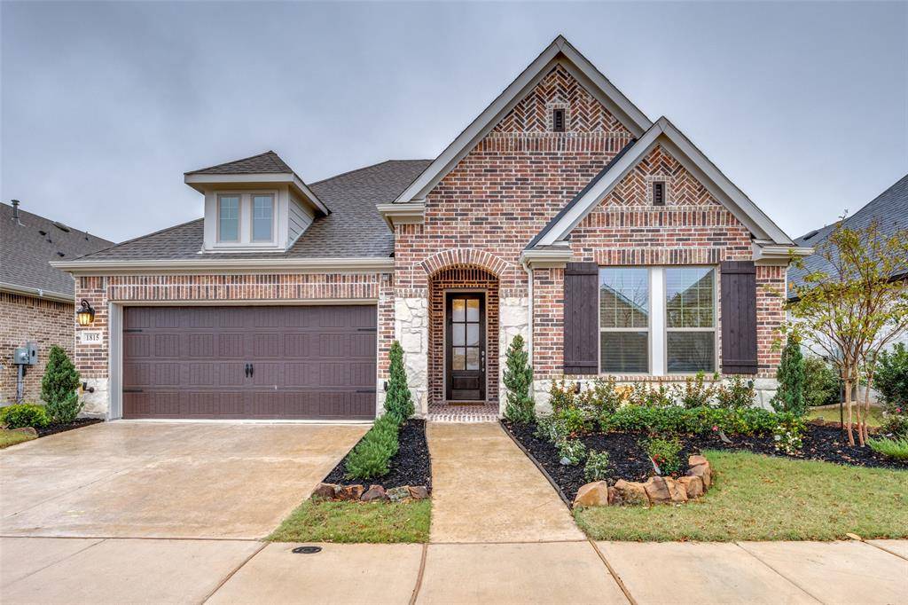 Van Alstyne, TX 75495,1815 Bell Court