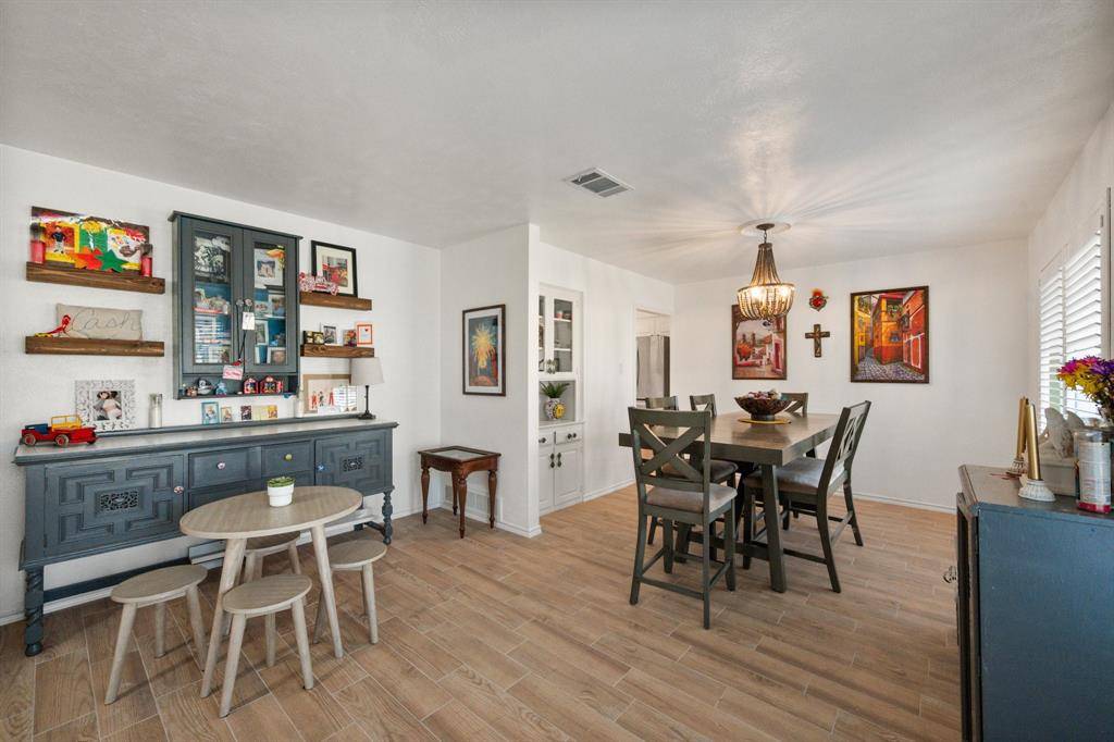 Arlington, TX 76013,4508 Hillside Drive