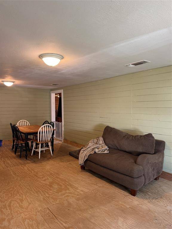 Hawkins, TX 75765,346 County Road 3520