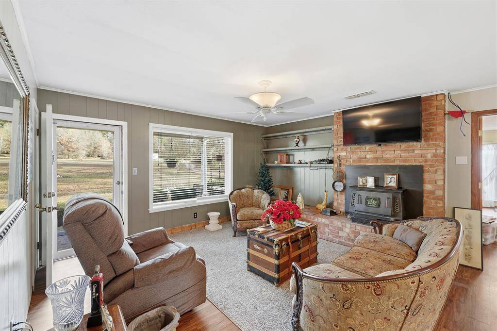 Daingerfield, TX 75638,240 FM 3421