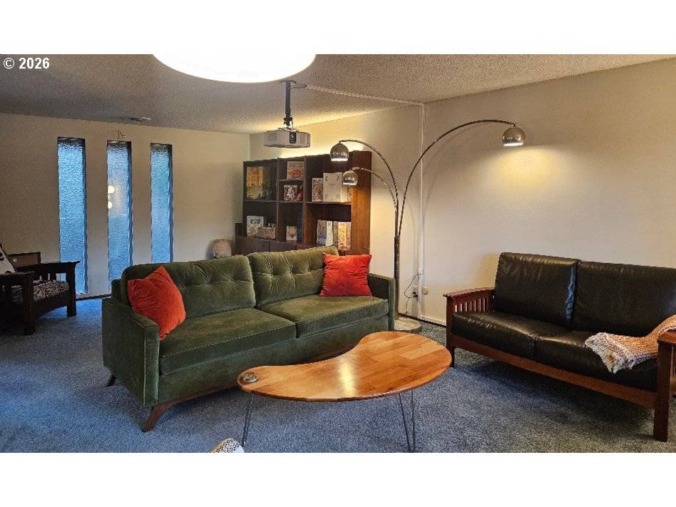 Eugene, OR 97405,4734 BROOKWOOD ST