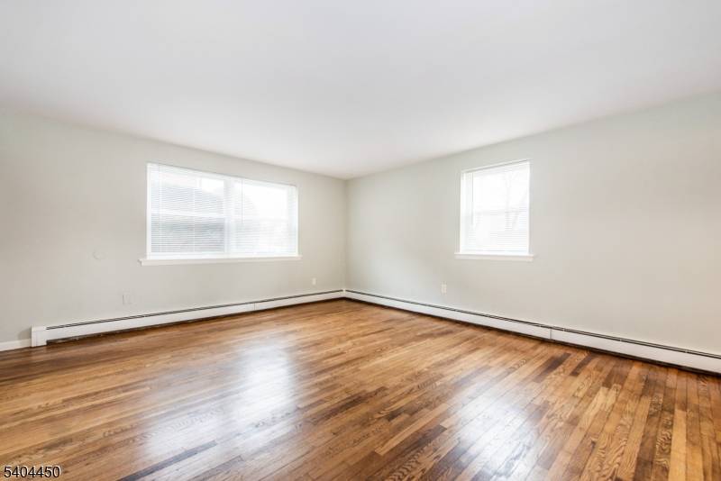 Parsippany-troy Hills Twp., NJ 07034,191 N Beverwyck Rd #1