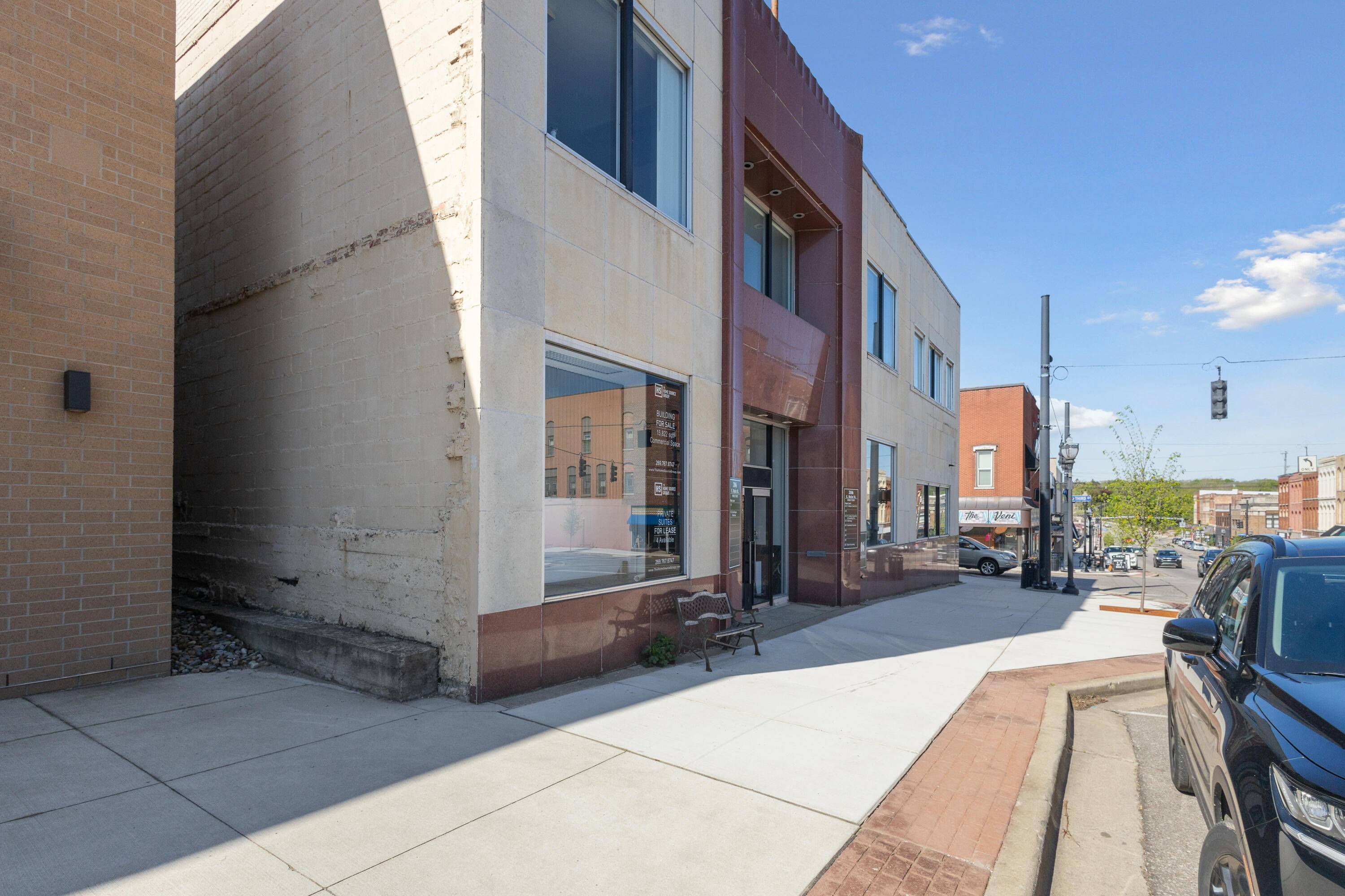 306 E Main ST, Niles City, MI 49120