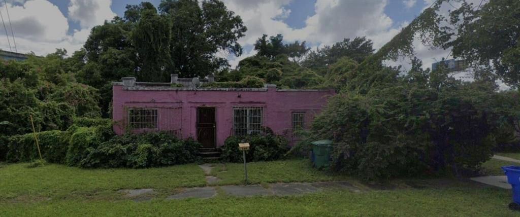 Miami, FL 33127,660 NW 43rd St