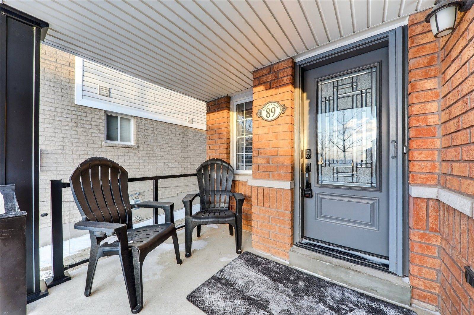 Whitby, ON L1P 1X1,89 Kirkland PL