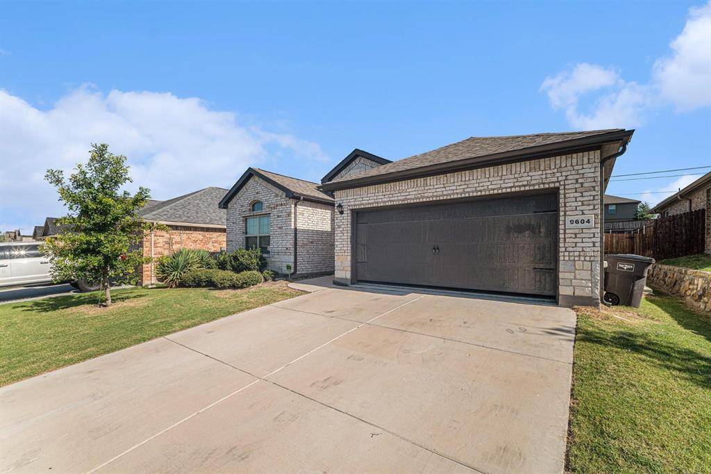 Fort Worth, TX 76108,9604 Hickory Knob Drive