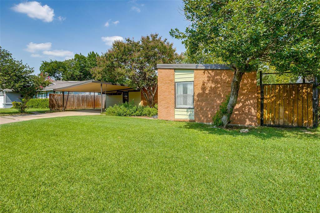 Fort Worth, TX 76133,4913 Rutland Avenue