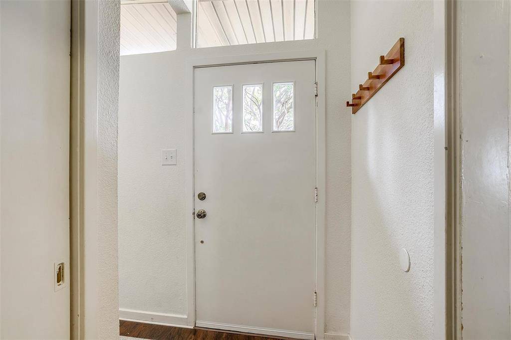 Fort Worth, TX 76133,4913 Rutland Avenue