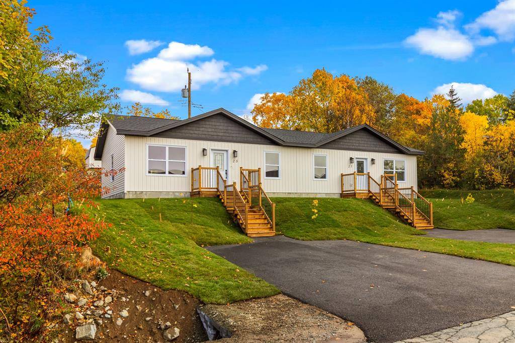 Conception Bay South, NL A1W 4G7,27 Cliffside Avenue