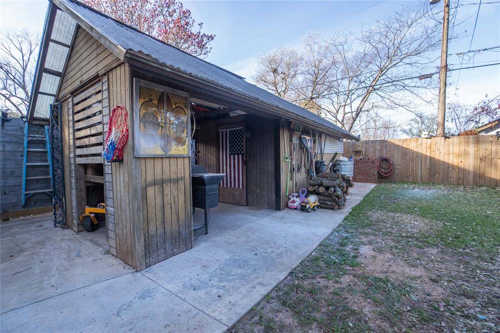 Shreveport, LA 71105,176 Chelsea Drive