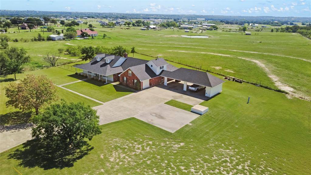 Brock, TX 76087,734 Young Bend Road