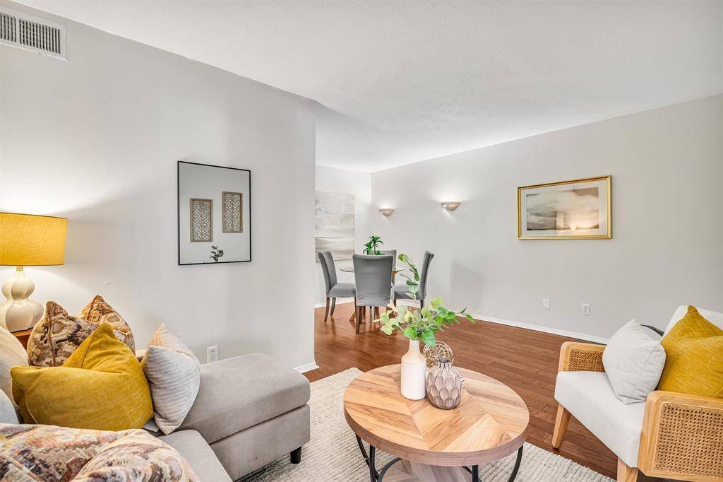 Dallas, TX 75219,4525 Gilbert Avenue #104