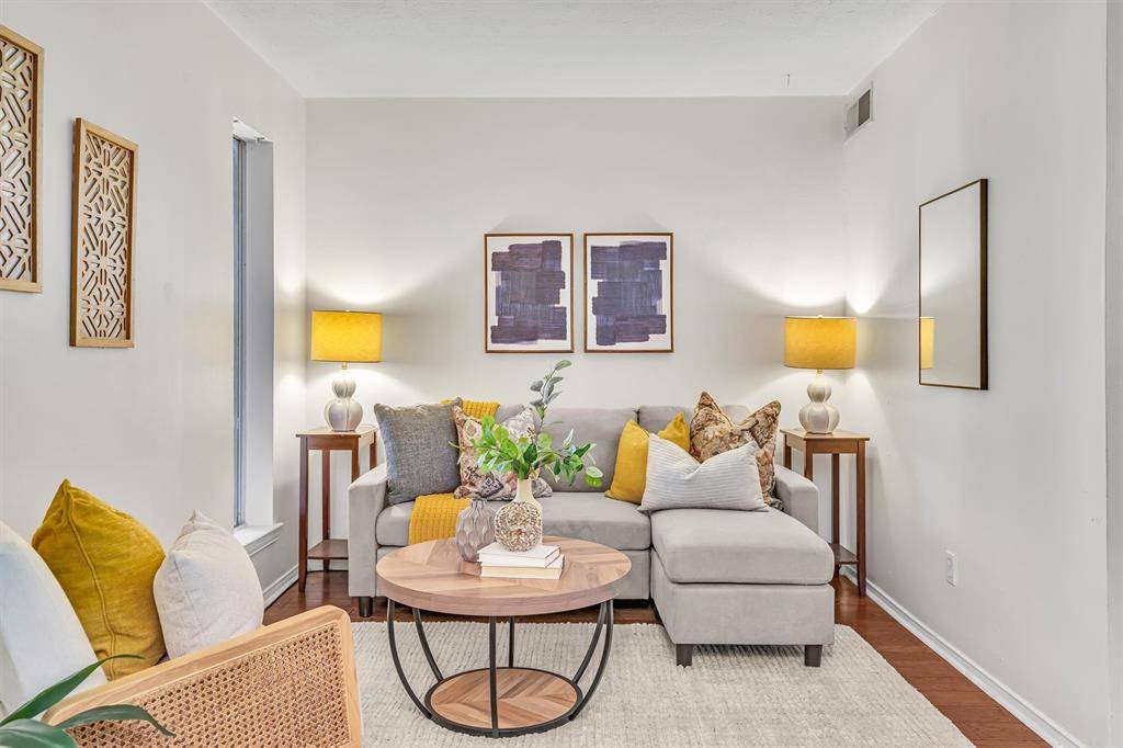 Dallas, TX 75219,4525 Gilbert Avenue #104