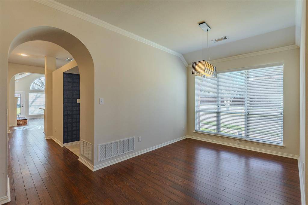 Flower Mound, TX 75022,3925 Sharondale Drive